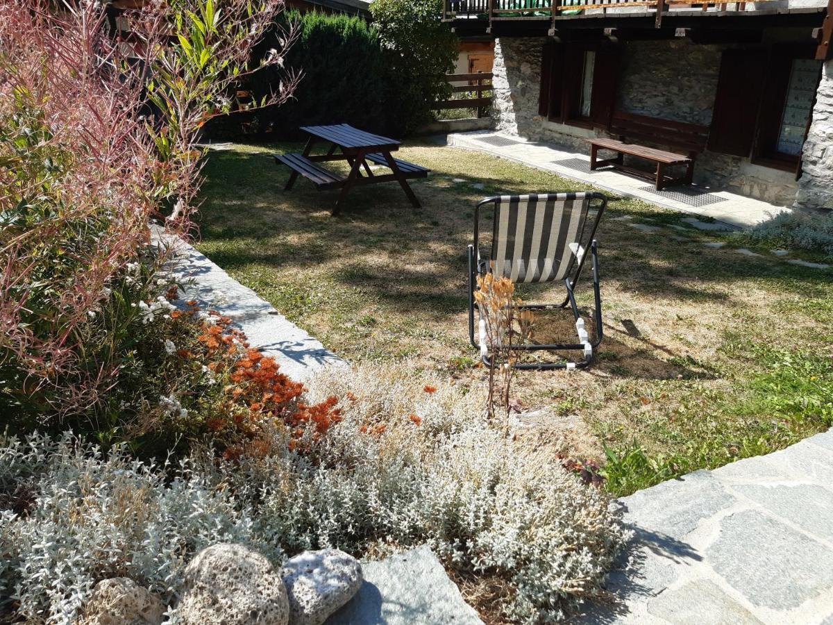 Sauze D'Oulx Ciabot La Garituela With Garden - Wifi- Close To The Chairlift Bagian luar foto